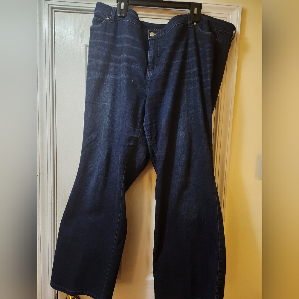 Plus size 24WS boot cut Jennifer Lopez